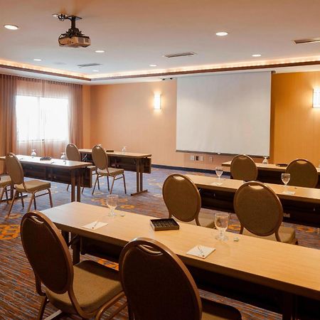 Courtyard By Marriott Madison West / Middleton Hotell Eksteriør bilde