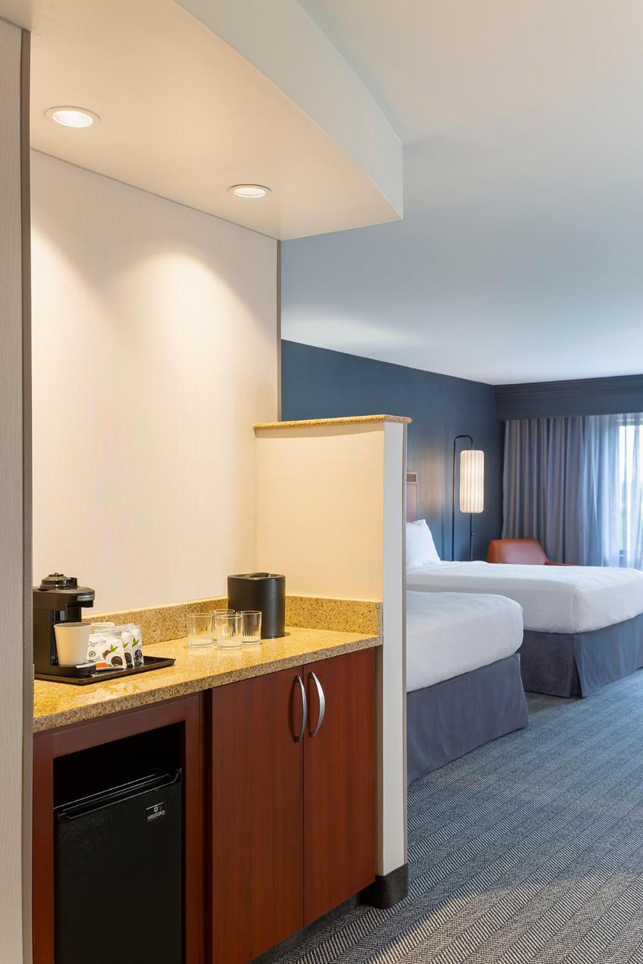 Courtyard By Marriott Madison West / Middleton Hotell Eksteriør bilde