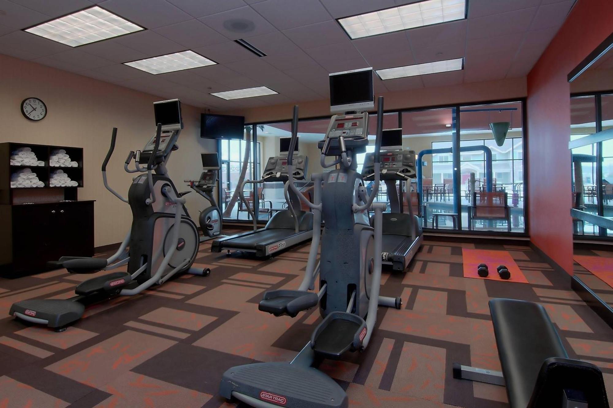 Courtyard By Marriott Madison West / Middleton Hotell Eksteriør bilde
