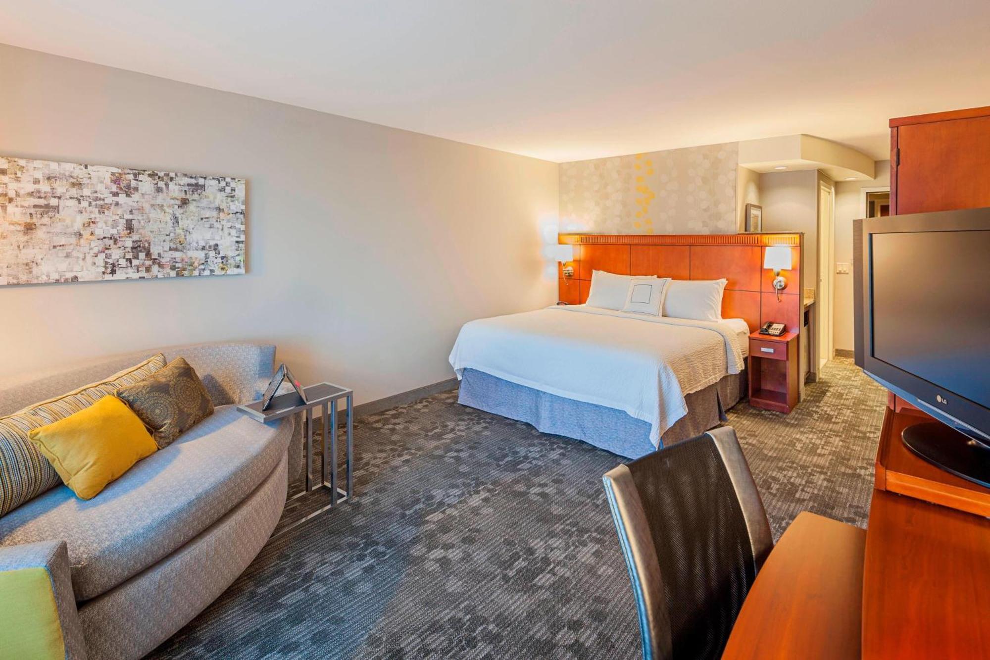 Courtyard By Marriott Madison West / Middleton Hotell Eksteriør bilde