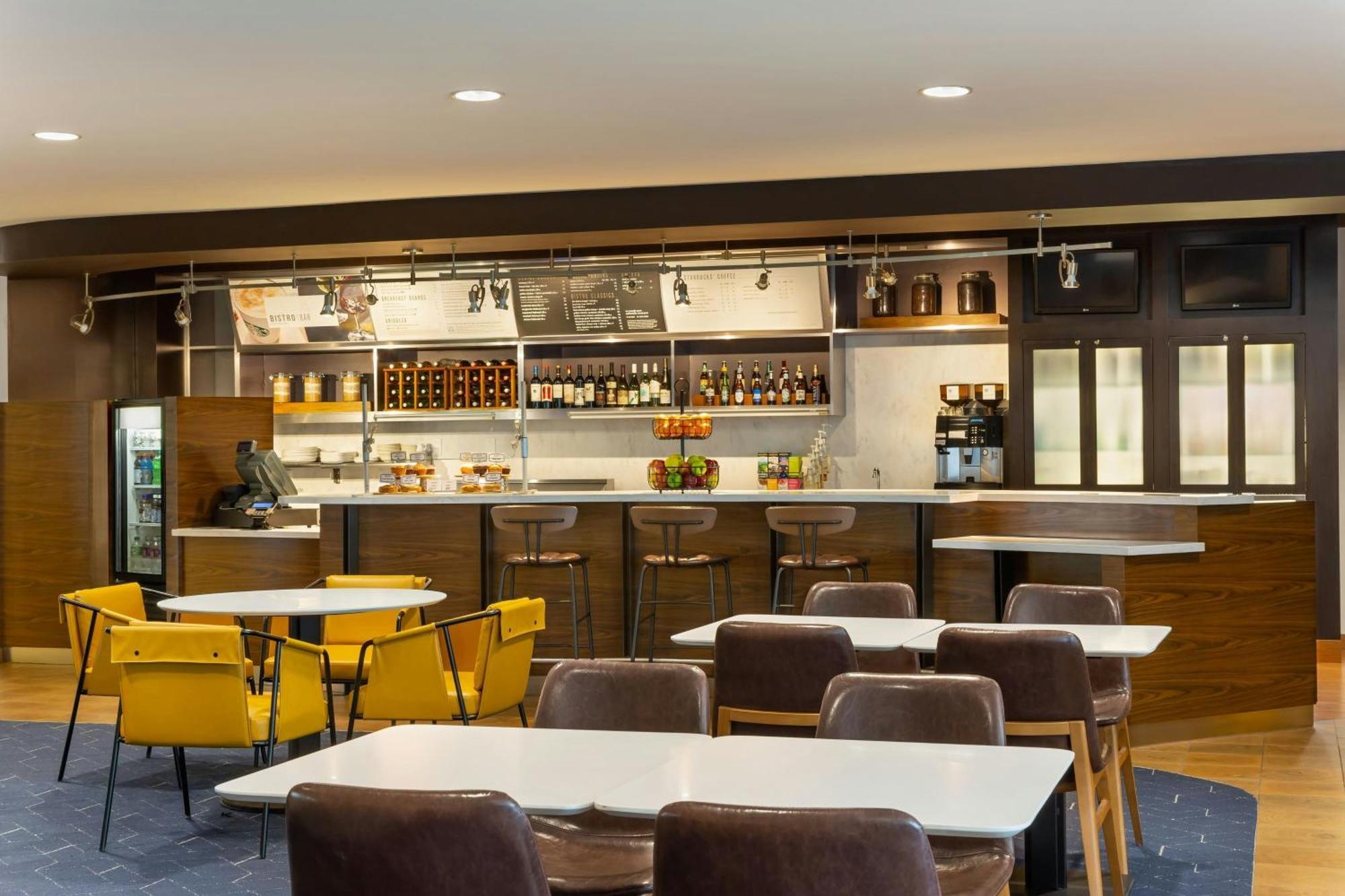 Courtyard By Marriott Madison West / Middleton Hotell Eksteriør bilde