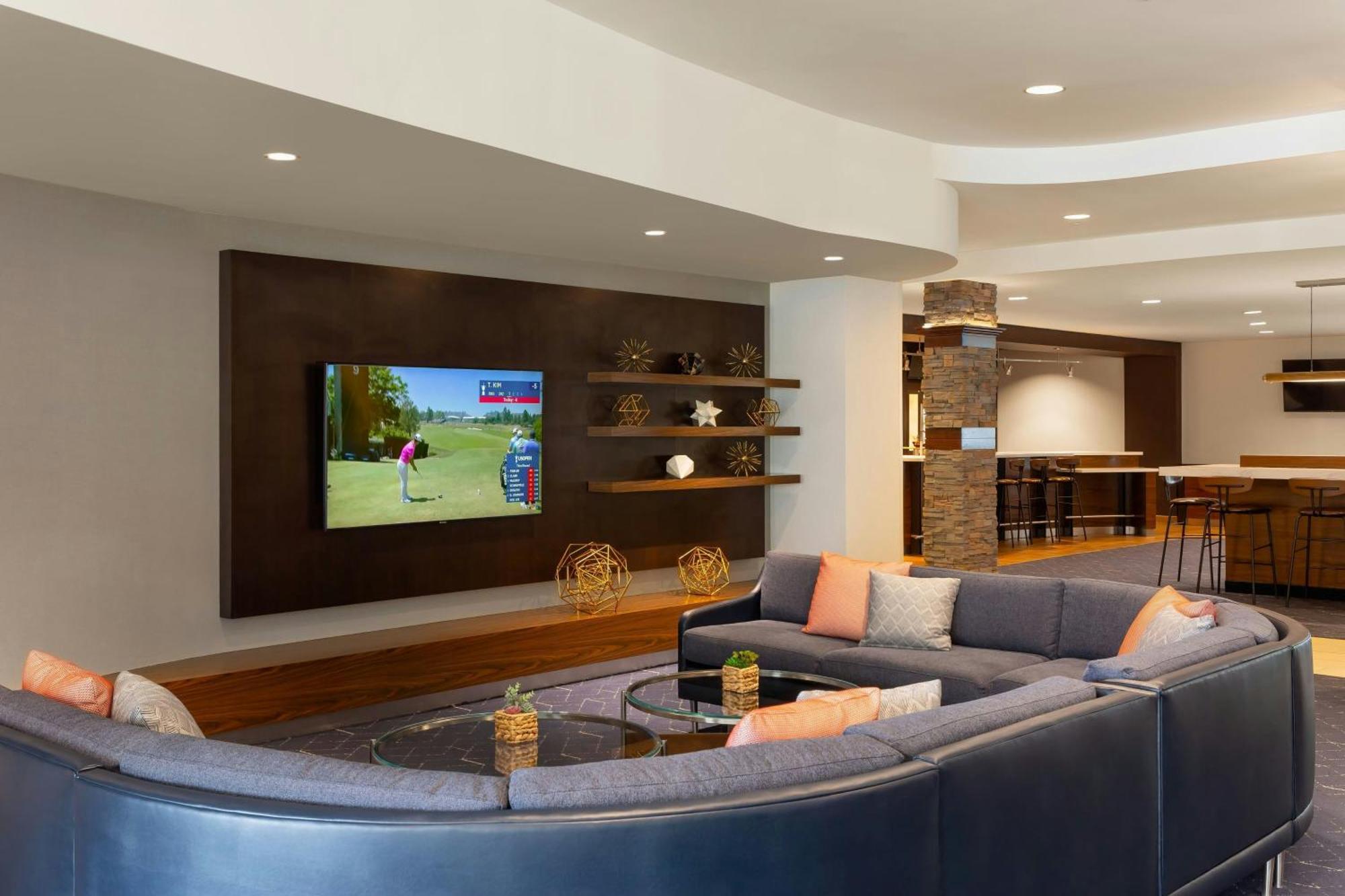 Courtyard By Marriott Madison West / Middleton Hotell Eksteriør bilde