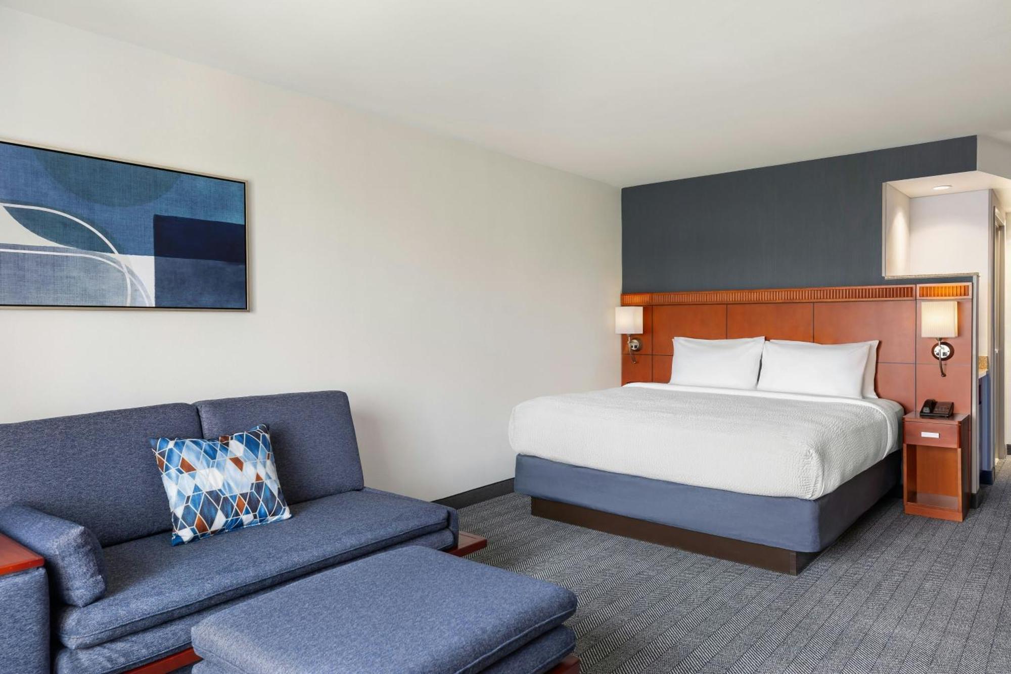 Courtyard By Marriott Madison West / Middleton Hotell Eksteriør bilde